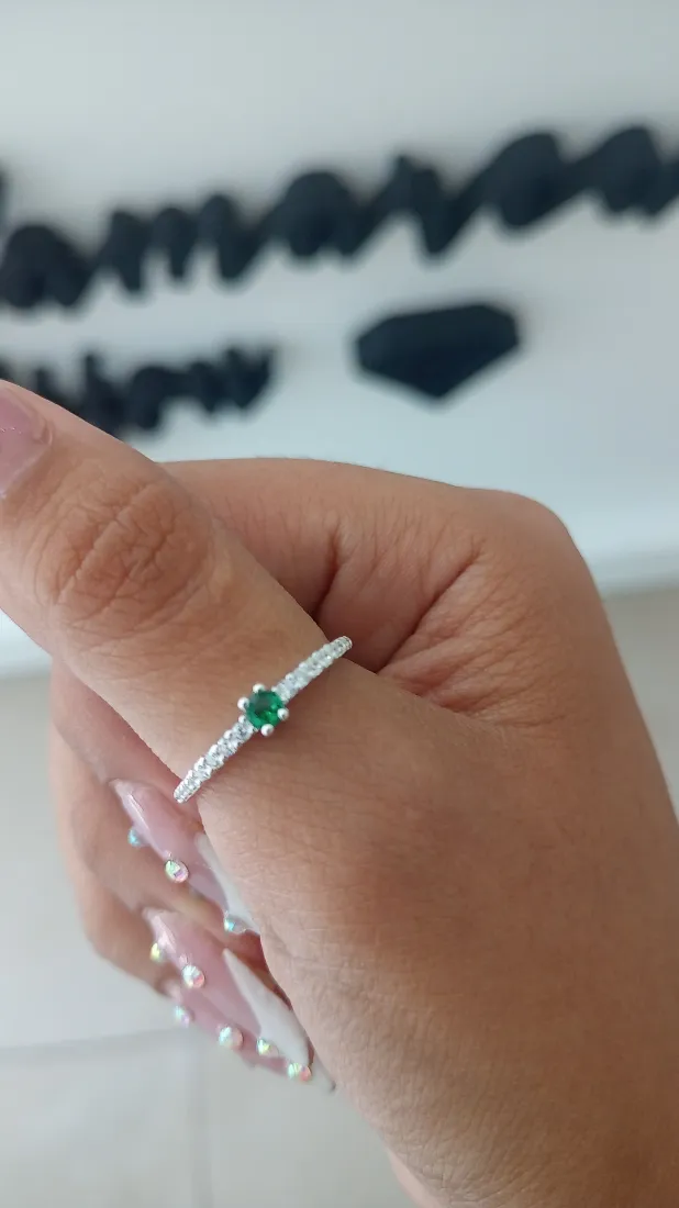 ANILLO C PIEDRA VERDE Y BORDE MICROPAVE PLATA 925 IMPORTADO 16 17